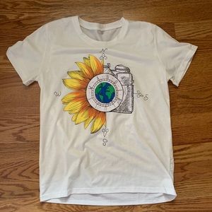 Wanderlust Tshirt